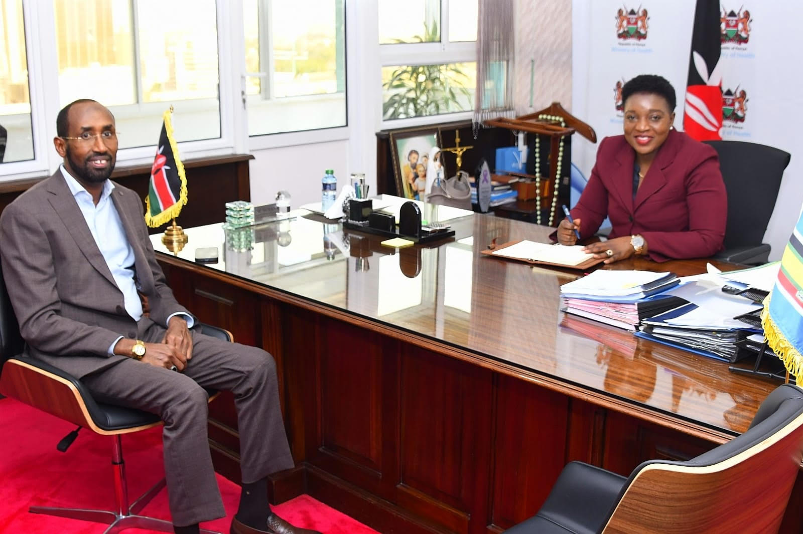 Ministry Of Health Collaborates With Mandera County To Combat Cholera Outbreak And Drought.