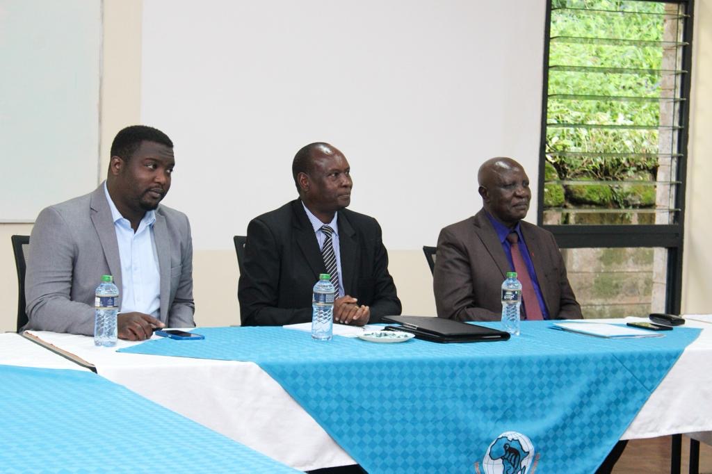 𝐂𝐒 𝐇𝐞𝐚𝐥𝐭𝐡 𝐈𝐧𝐚𝐮𝐠𝐮𝐫𝐚𝐭𝐞𝐬 𝐁𝐨𝐚𝐫𝐝 𝐨𝐟 𝐃𝐢𝐫𝐞𝐜𝐭𝐨𝐫𝐬 𝐚𝐭 𝐊𝐈𝐏𝐑𝐄, 𝐚 𝐁𝐢𝐨𝐦𝐞𝐝𝐢𝐜𝐚𝐥 𝐑𝐞𝐬𝐞𝐚𝐫𝐜𝐡 𝐏𝐢𝐨𝐧𝐞𝐞𝐫 𝐒𝐡𝐚𝐩𝐢𝐧𝐠 𝐇𝐞𝐚𝐥𝐭𝐡𝐜𝐚𝐫𝐞 𝐟𝐨𝐫 𝐎𝐯𝐞𝐫 𝟔𝟎 𝐘𝐞𝐚𝐫𝐬 