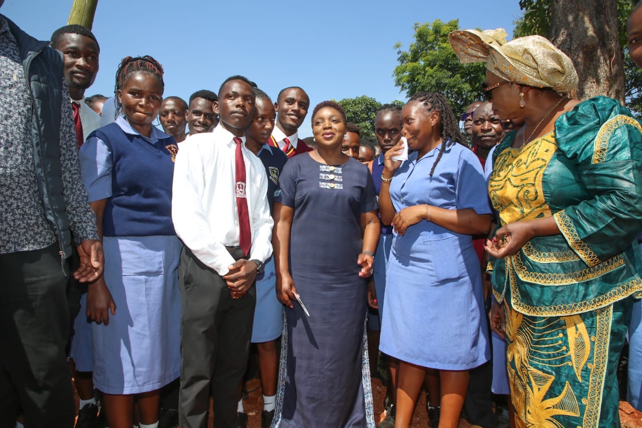 𝗣𝗿𝗲𝘀𝗶𝗱𝗲𝗻𝘁 𝗥𝘂𝘁𝗼 𝗖𝗵𝗮𝗺𝗽𝗶𝗼𝗻𝘀 𝗛𝗲𝗮𝗹𝘁𝗵𝗰𝗮𝗿𝗲 𝗜𝗻𝘃𝗲𝘀𝘁𝗺𝗲𝗻𝘁 𝗮𝘁 𝗞𝗠𝗧𝗖 𝗜𝗸𝗼𝗹𝗼𝗺𝗮𝗻𝗶 𝗖𝗮𝗺𝗽𝘂𝘀 