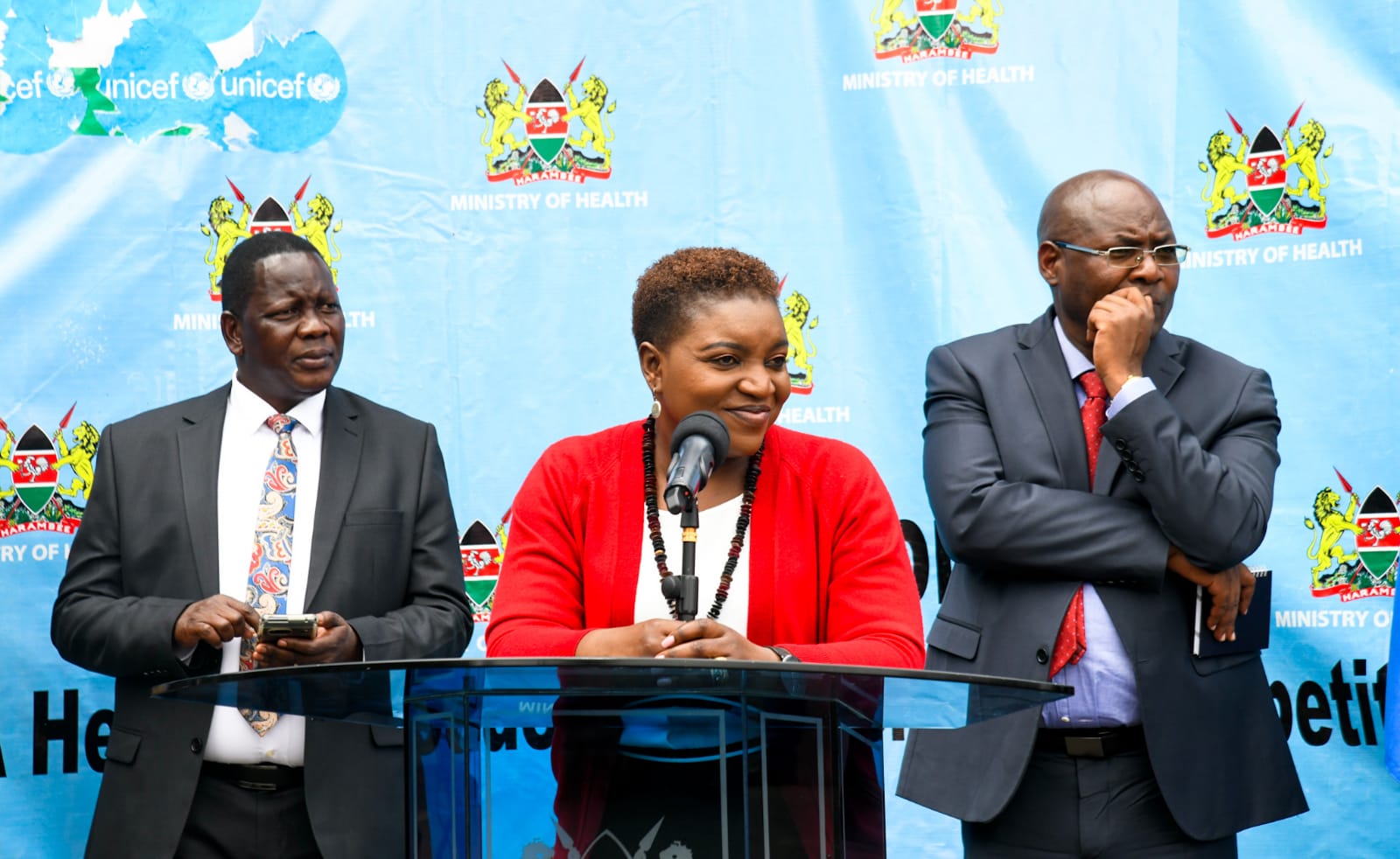 𝐇𝐞𝐚𝐥𝐭𝐡 𝐂𝐒 𝐂𝐨𝐦𝐦𝐞𝐧𝐝𝐬 𝐌𝐢𝐧𝐢𝐬𝐭𝐫𝐲 𝐒𝐭𝐚𝐟𝐟 𝐟𝐨𝐫 𝐂𝐨𝐦𝐦𝐢𝐭𝐦𝐞𝐧𝐭 𝐭𝐨 𝐇𝐞𝐚𝐥𝐭𝐡𝐜𝐚𝐫𝐞 𝐑𝐞𝐟𝐨𝐫𝐦