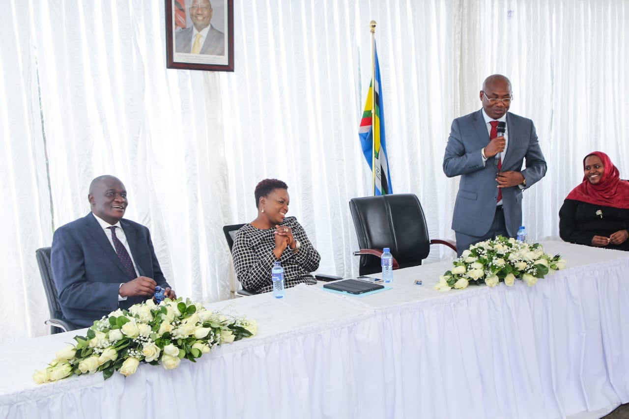 𝐌𝐢𝐧𝐢𝐬𝐭𝐫𝐲 𝐨𝐟 𝐇𝐞𝐚𝐥𝐭𝐡 𝐂𝐨𝐧𝐝𝐮𝐜𝐭𝐬 𝐒𝐞𝐧𝐬𝐢𝐭𝐢𝐳𝐚𝐭𝐢𝐨𝐧 𝐒𝐞𝐬𝐬𝐢𝐨𝐧 𝐨𝐧 𝐒𝐨𝐜𝐢𝐚𝐥 𝐇𝐞𝐚𝐥𝐭𝐡 𝐈𝐧𝐬𝐮𝐫𝐚𝐧𝐜𝐞 𝐑𝐞𝐠𝐮𝐥𝐚𝐭𝐢𝐨𝐧𝐬