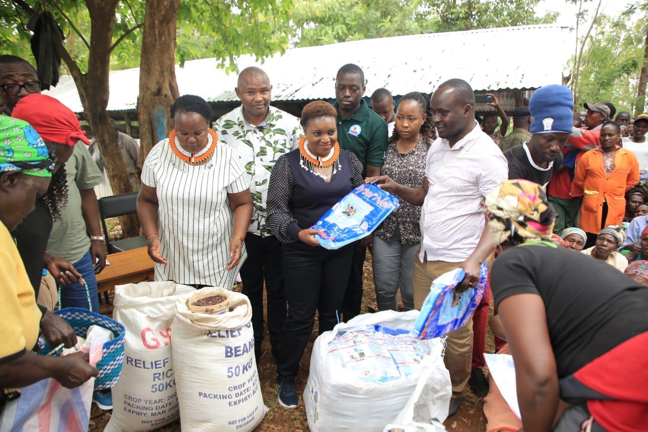 𝐇𝐞𝐚𝐥𝐭𝐡 𝐂𝐚𝐛𝐢𝐧𝐞𝐭 𝐒𝐞𝐜𝐫𝐞𝐭𝐚𝐫𝐲 𝐋𝐞𝐚𝐝𝐬 𝐅𝐥𝐨𝐨𝐝 𝐑𝐞𝐥𝐢𝐞𝐟 𝐄𝐟𝐟𝐨𝐫𝐭𝐬 𝐚𝐧𝐝 𝐄𝐱𝐭𝐞𝐧𝐝𝐬 𝐒𝐮𝐩𝐩𝐨𝐫𝐭 𝐭𝐨 𝐅𝐥𝐨𝐨𝐝-𝐀𝐟𝐟𝐞𝐜𝐭𝐞𝐝 𝐂𝐨𝐦𝐦𝐮𝐧𝐢𝐭𝐢𝐞𝐬 𝐢𝐧 𝐌𝐞𝐫𝐮 𝐚𝐧𝐝 𝐈𝐬𝐢𝐨𝐥𝐨 𝐂𝐨𝐮𝐧𝐭𝐢𝐞𝐬