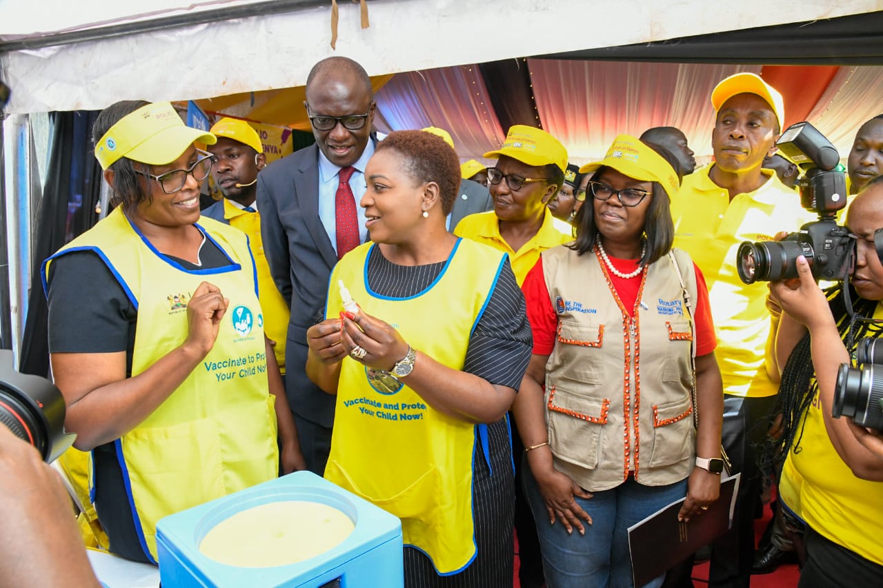 𝐂𝐚𝐛𝐢𝐧𝐞𝐭 𝐒𝐞𝐜𝐫𝐞𝐭𝐚𝐫𝐲 𝐟𝐨𝐫 𝐇𝐞𝐚𝐥𝐭𝐡 𝐋𝐚𝐮𝐧𝐜𝐡𝐞𝐬 𝐍𝐚𝐭𝐢𝐨𝐧𝐚𝐥 𝐄𝐦𝐞𝐫𝐠𝐞𝐧𝐜𝐲 𝐏𝐨𝐥𝐢𝐨 𝐕𝐚𝐜𝐜𝐢𝐧𝐚𝐭𝐢𝐨𝐧 𝐂𝐚𝐦𝐩𝐚𝐢𝐠𝐧