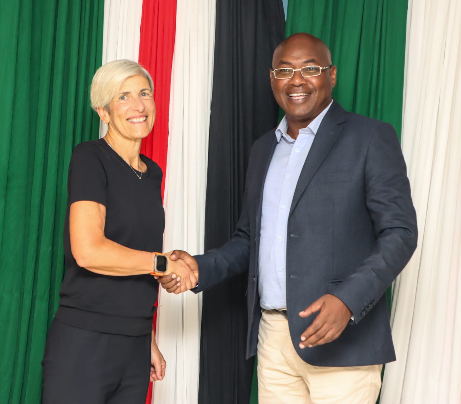  𝐌𝐢𝐧𝐢𝐬𝐭𝐫𝐲 𝐏𝐚𝐫𝐭𝐧𝐞𝐫𝐬 𝐰𝐢𝐭𝐡 𝐌𝐚𝐱 𝐅𝐨𝐮𝐧𝐝𝐚𝐭𝐢𝐨𝐧 𝐭𝐨 𝐄𝐱𝐩𝐚𝐧𝐝 𝐂𝐚𝐧𝐜𝐞𝐫 𝐂𝐚𝐫𝐞 𝐀𝐜𝐜𝐞𝐬𝐬 