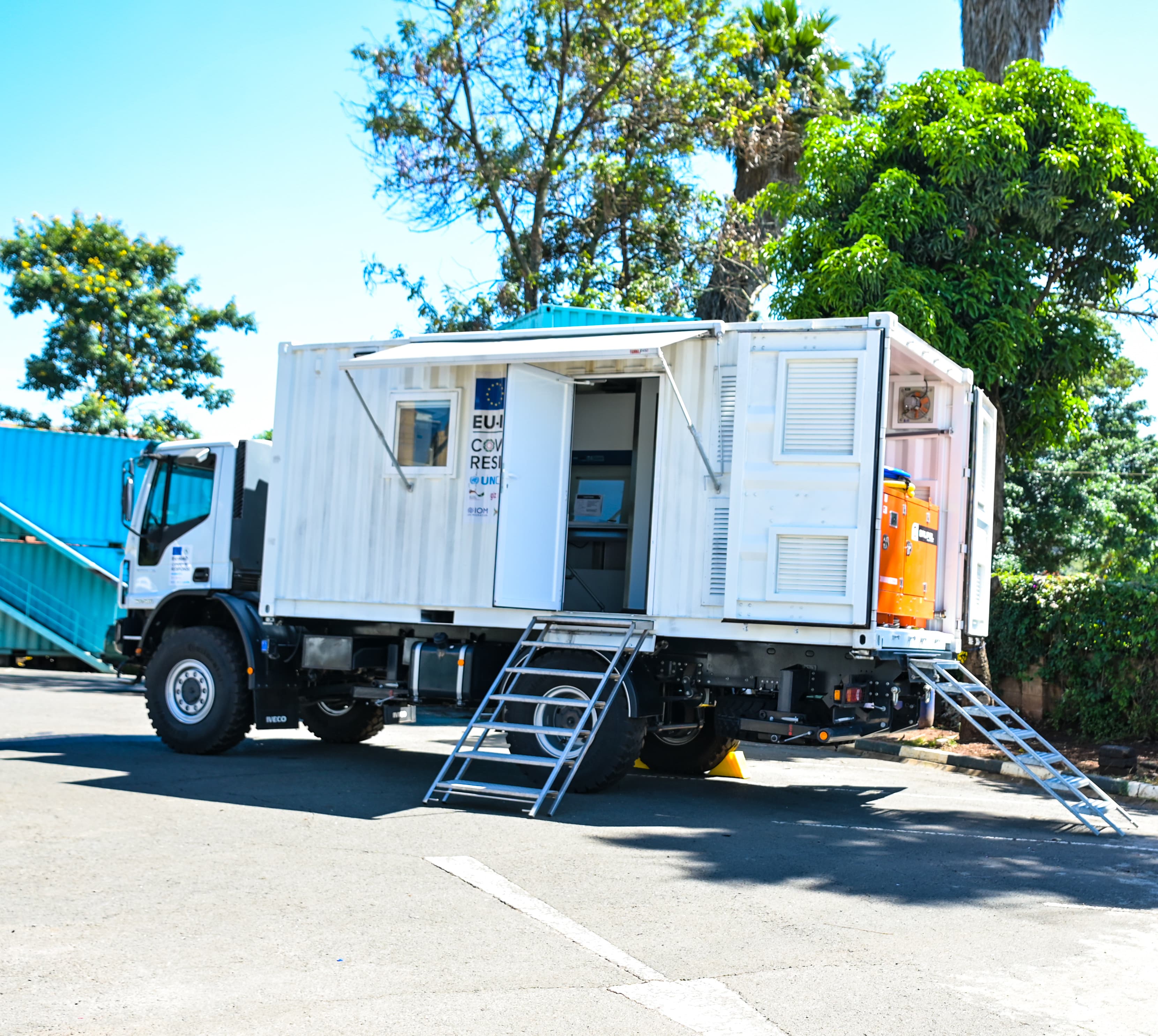 Ministry of Health Receives Mobile Laboratory Donation to Enhance Healthcare Accessibility