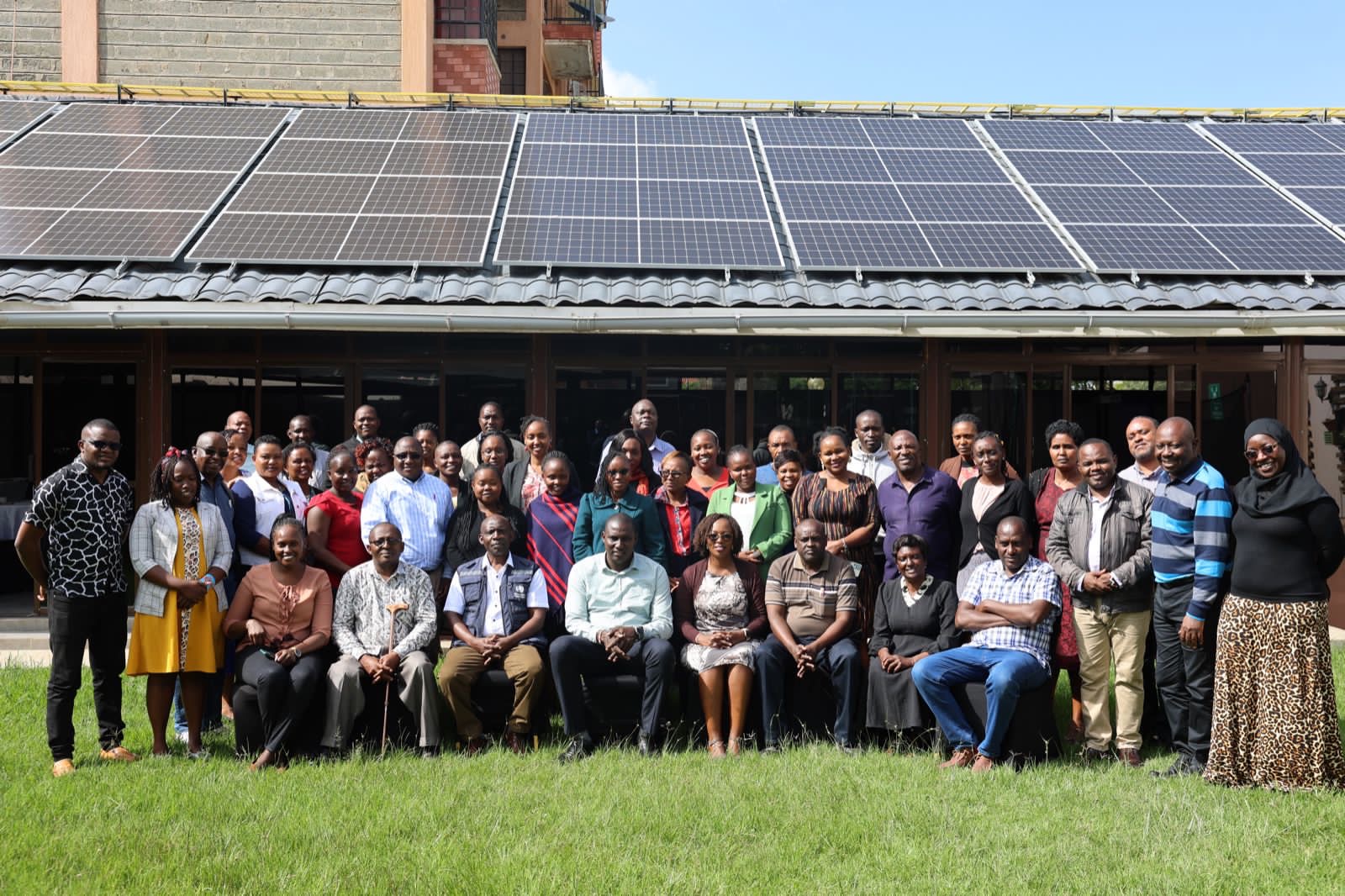 𝐉𝐨𝐢𝐧𝐭 𝐄𝐟𝐟𝐨𝐫𝐭 𝐛𝐲 𝐌𝐎𝐇 𝐚𝐧𝐝 𝐖𝐇𝐎: 𝐓𝐫𝐚𝐢𝐧𝐢𝐧𝐠 𝐁𝐨𝐨𝐬𝐭𝐬 𝐃𝐢𝐬𝐞𝐚𝐬𝐞 𝐒𝐮𝐫𝐯𝐞𝐢𝐥𝐥𝐚𝐧𝐜𝐞 𝐢𝐧 𝐅𝐨𝐮𝐫 𝐊𝐞𝐧𝐲𝐚𝐧 𝐂𝐨𝐮𝐧𝐭𝐢𝐞𝐬   This week, the Ministry of Health, in collaboration with WHO conducted training sessions