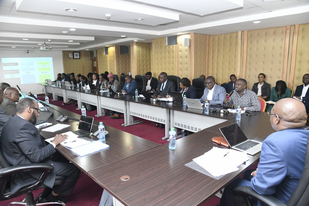 𝐒𝐭𝐚𝐤𝐞𝐡𝐨𝐥𝐝𝐞𝐫 𝐅𝐨𝐫𝐮𝐦 𝐃𝐢𝐬𝐜𝐮𝐬𝐬𝐞𝐬 𝐊𝐞𝐲 𝐁𝐢𝐥𝐥𝐬 𝐒𝐮𝐩𝐩𝐨𝐫𝐭𝐢𝐧𝐠 𝐔𝐧𝐢𝐯𝐞𝐫𝐬𝐚𝐥 𝐇𝐞𝐚𝐥𝐭𝐡 𝐂𝐨𝐯𝐞𝐫𝐚𝐠𝐞 𝐢𝐧 𝐊𝐞𝐧𝐲𝐚 