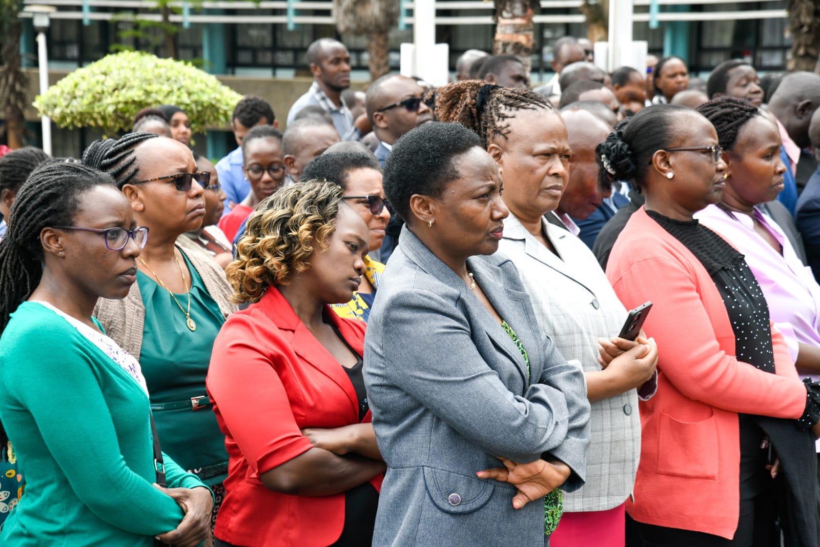 𝐇𝐞𝐚𝐥𝐭𝐡 𝐂𝐒 𝐂𝐨𝐦𝐦𝐞𝐧𝐝𝐬 𝐌𝐢𝐧𝐢𝐬𝐭𝐫𝐲 𝐒𝐭𝐚𝐟𝐟 𝐟𝐨𝐫 𝐂𝐨𝐦𝐦𝐢𝐭𝐦𝐞𝐧𝐭 𝐭𝐨 𝐇𝐞𝐚𝐥𝐭𝐡𝐜𝐚𝐫𝐞 𝐑𝐞𝐟𝐨𝐫𝐦