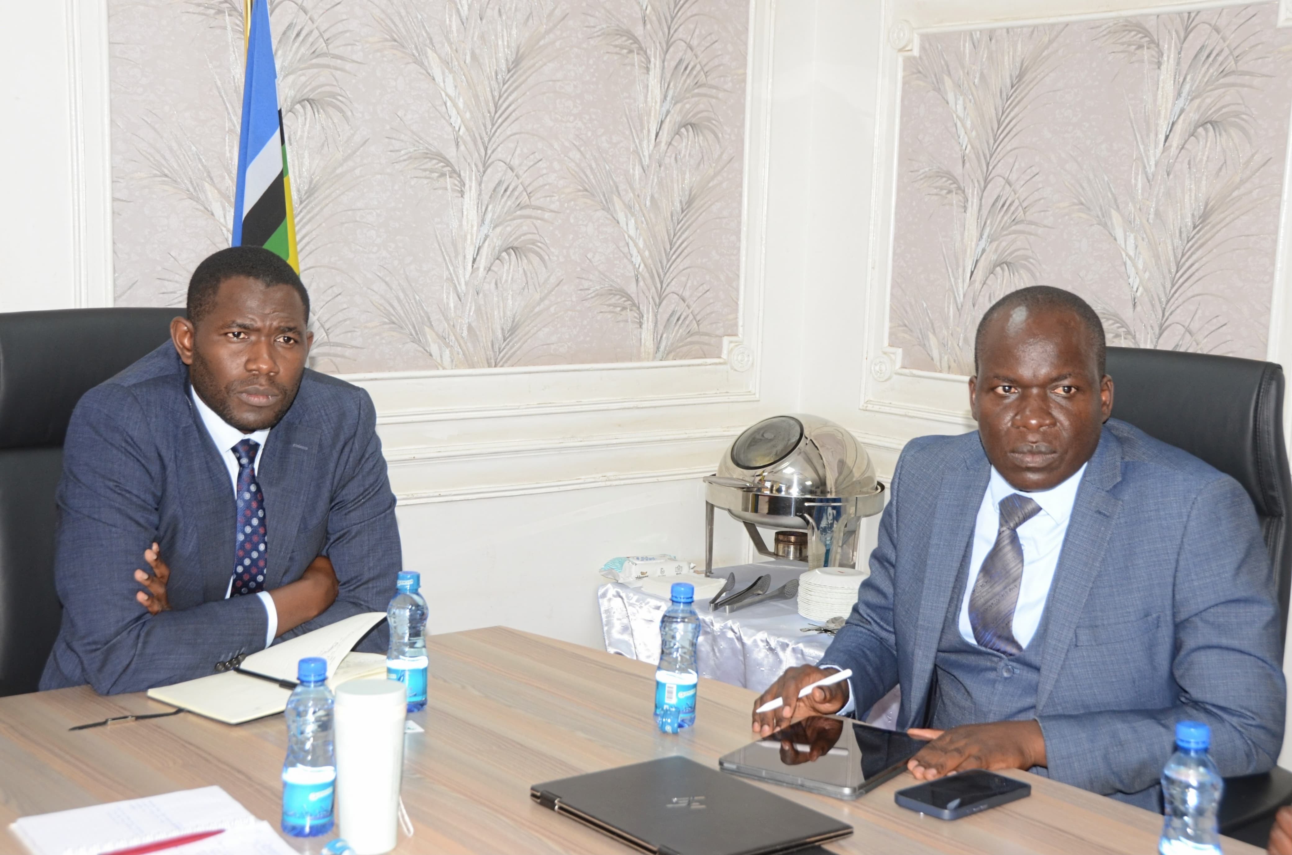 PS Oluga Chairs Meeting on Urology Centre Project