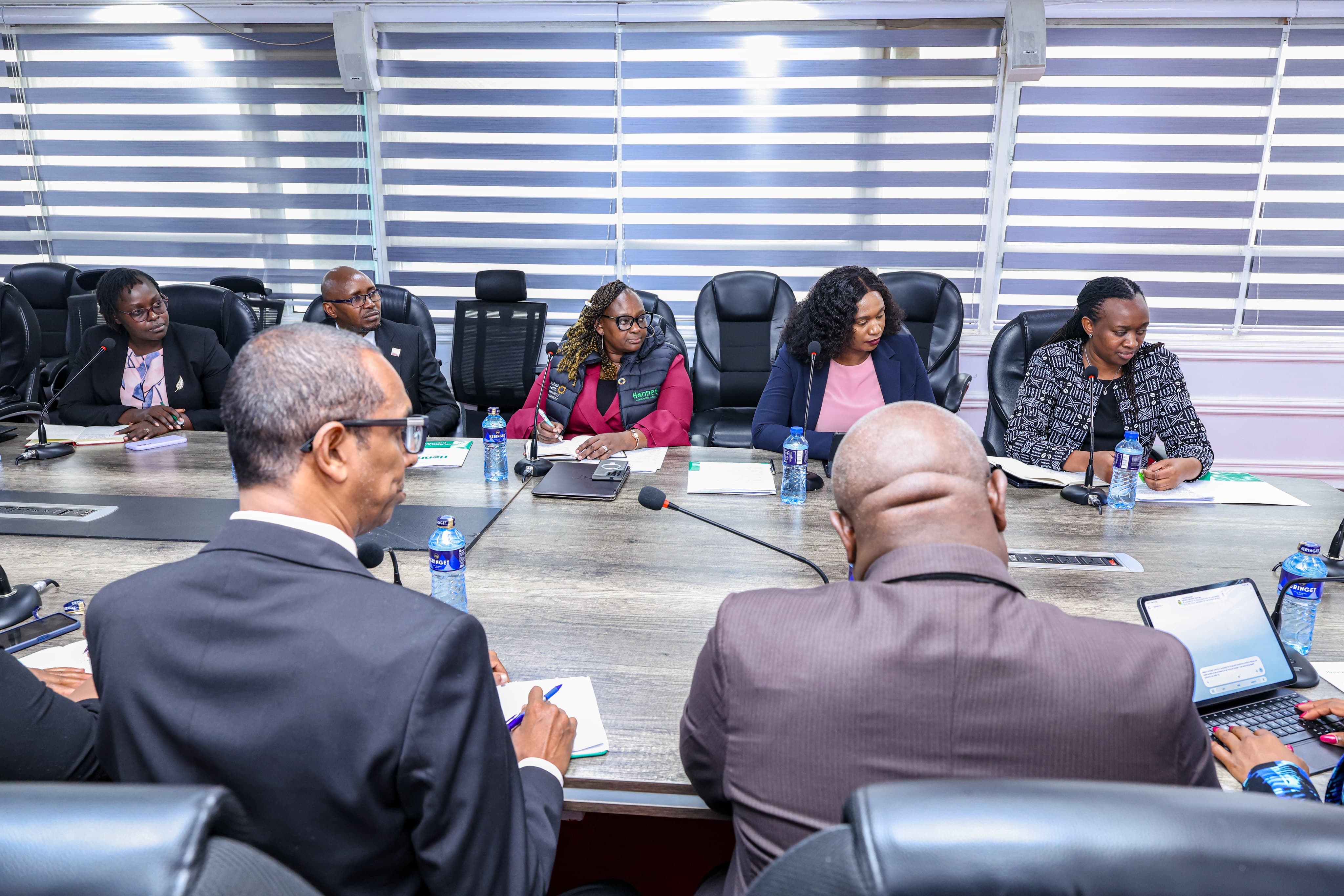 Ministry of Health Strengthens Partnership with HENNET to Advance Health Sector Reforms