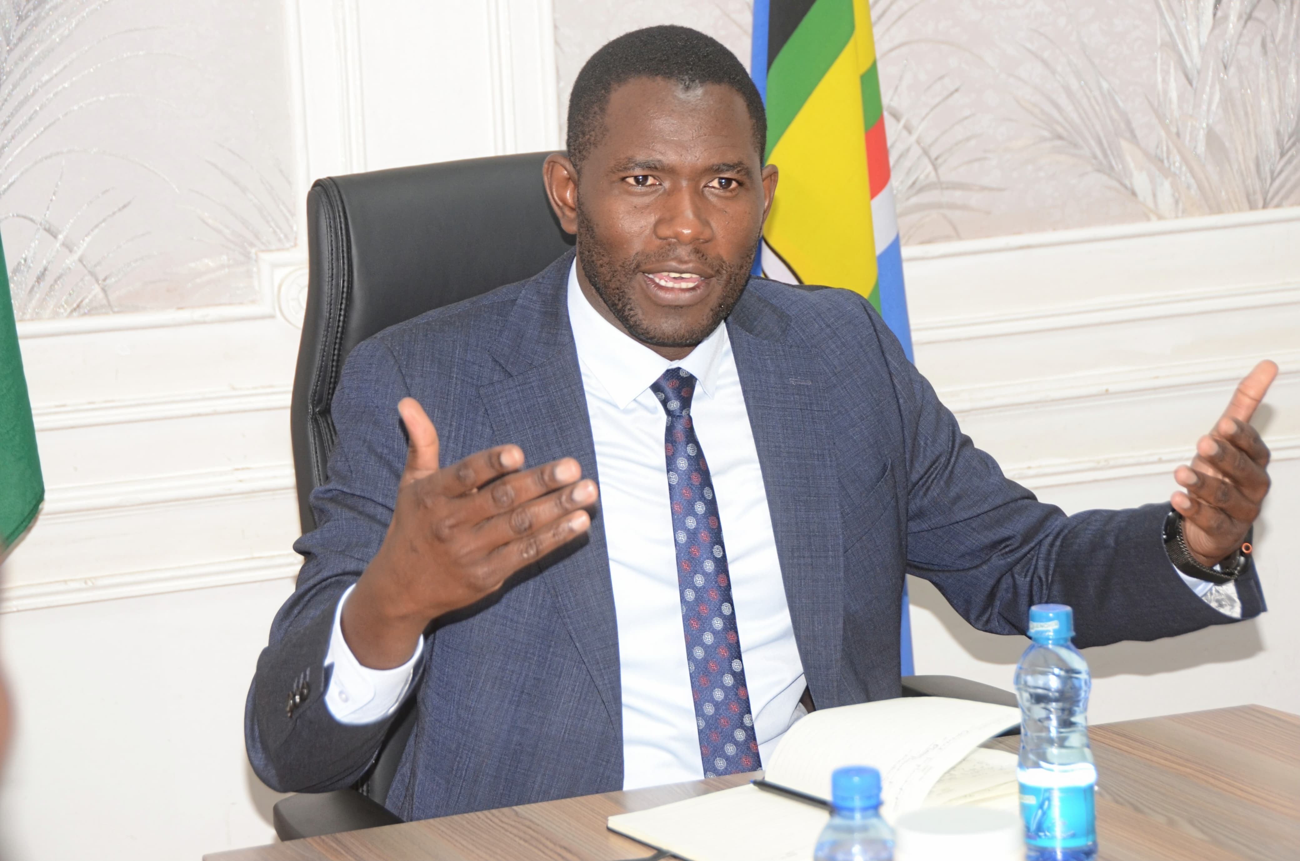 PS Oluga Chairs Meeting on Urology Centre Project