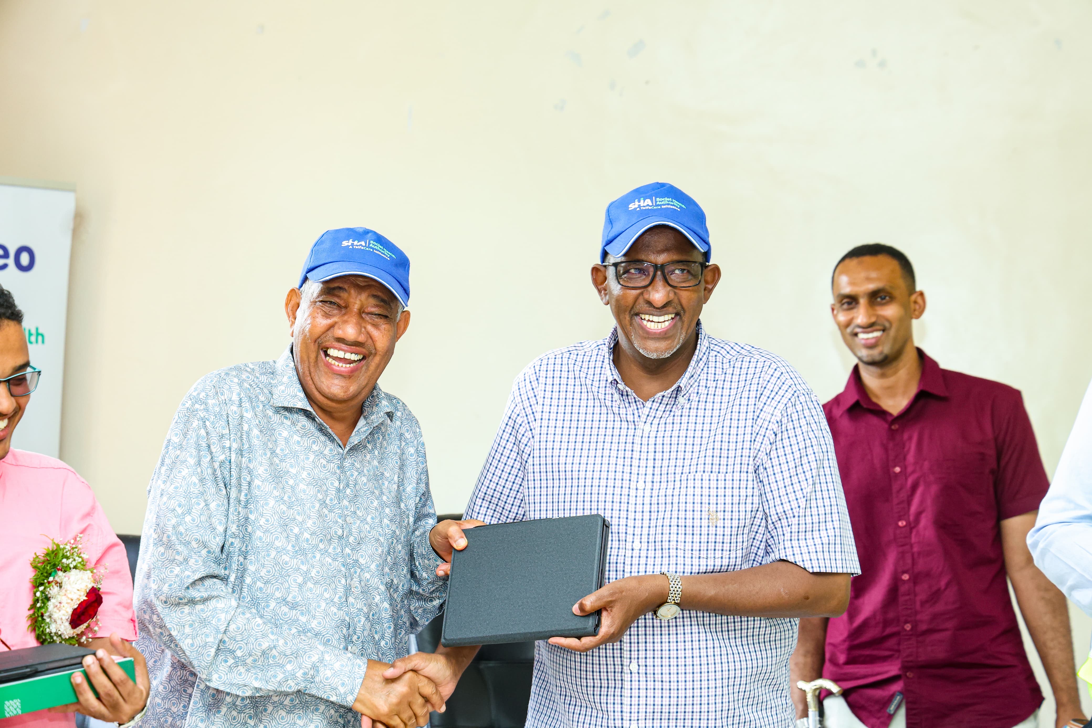 𝐍𝐚𝐢𝐫𝐨𝐛𝐢, 𝐊𝐞𝐧𝐲𝐚 – 𝐉𝐮𝐥𝐲 𝟑, 𝟐𝟎𝟐𝟓 - The Ministry of Health has achieved a major stride in digital health reforms with the handover of 100 digital devices to Lamu County a move aimed at strengthening transparency, accountability, and restoring public confidence in healthcare delivery.  Speaking at the KEFRI grounds in Mokowe Sub-County, Cabinet Secretary for Health Hon. Aden Duale spotlighted the rollout of the Comprehensive and Integrated Health Information System (CIHIS). The system, which