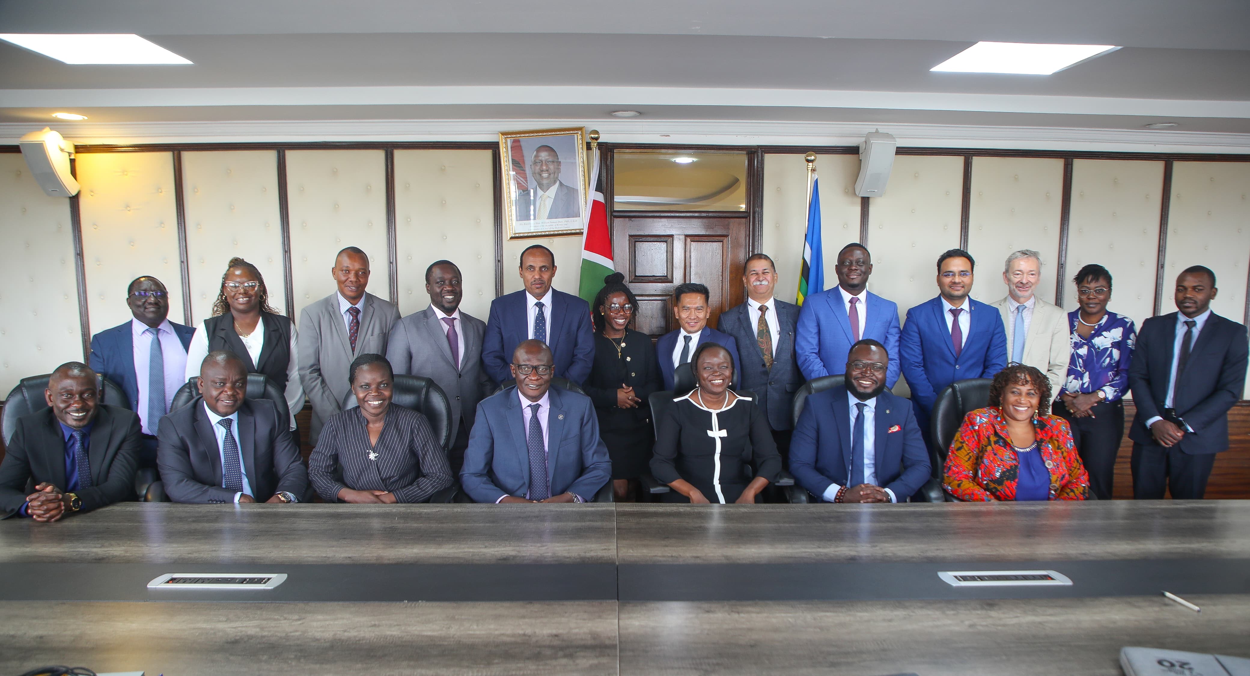 𝐇𝐄𝐀𝐋𝐓𝐇 𝐂𝐚𝐛𝐢𝐧𝐞𝐭 𝐒𝐞𝐜𝐫𝐞𝐭𝐚𝐫𝐲 𝐃𝐫. 𝐁𝐚𝐫𝐚𝐬𝐚 𝐌𝐞𝐞𝐭𝐬 𝐆𝐥𝐨𝐛𝐚𝐥 𝐅𝐮𝐧𝐝 𝐀𝐮𝐝𝐢𝐭 𝐓𝐞𝐚𝐦 𝐭𝐨 𝐃𝐢𝐬𝐜𝐮𝐬𝐬 𝐍𝐞𝐰 𝐆𝐫𝐚𝐧𝐭 𝐈𝐦𝐩𝐥𝐞𝐦𝐞𝐧𝐭𝐚𝐭𝐢𝐨𝐧 