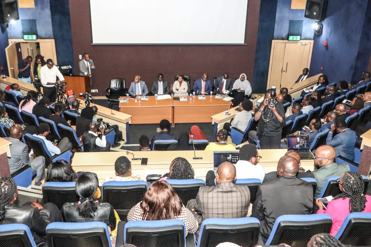 𝐇𝐞𝐚𝐥𝐭𝐡 𝐂𝐚𝐛𝐢𝐧𝐞𝐭 𝐒𝐞𝐜𝐫𝐞𝐭𝐚𝐫𝐲 𝐏𝐫𝐢𝐨𝐫𝐢𝐭𝐢𝐳𝐞𝐬 𝐒𝐦𝐨𝐨𝐭𝐡 𝐇𝐞𝐚𝐥𝐭𝐡𝐜𝐚𝐫𝐞 𝐓𝐫𝐚𝐧𝐬𝐢𝐭𝐢𝐨𝐧 𝐚𝐧𝐝 𝐄𝐪𝐮𝐚𝐥𝐢𝐭𝐲 𝐚𝐭 𝐍𝐇𝐈𝐅 𝐓𝐨𝐰𝐧 𝐇𝐚𝐥𝐥