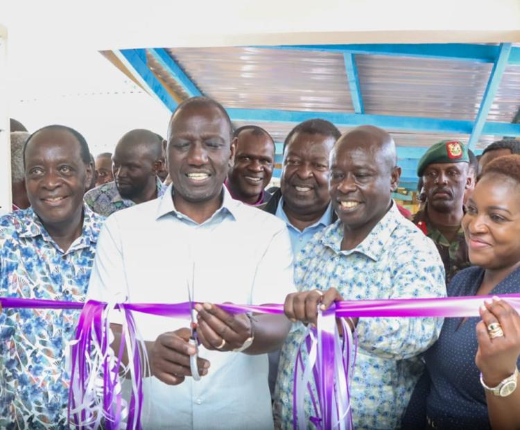 𝐄𝐥𝐞𝐯𝐚𝐭𝐢𝐧𝐠 𝐇𝐞𝐚𝐥𝐭𝐡𝐜𝐚𝐫𝐞 𝐀𝐜𝐜𝐞𝐬𝐬: 𝐏𝐫𝐞𝐬𝐢𝐝𝐞𝐧𝐭 𝐃𝐫. 𝐖𝐢𝐥𝐥𝐢𝐚𝐦 𝐑𝐮𝐭𝐨'𝐬 𝐔𝐧𝐯𝐞𝐢𝐥𝐢𝐧𝐠𝐬