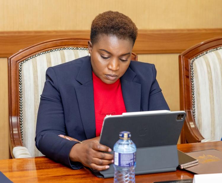 𝐆𝐨𝐯𝐞𝐫𝐧𝐦𝐞𝐧𝐭 𝐁𝐨𝐥𝐬𝐭𝐞𝐫𝐬 𝐑𝐞𝐬𝐩𝐨𝐧𝐬𝐞 𝐄𝐟𝐟𝐨𝐫𝐭𝐬 𝐭𝐨 𝐓𝐚𝐜𝐤𝐥𝐞 𝐄𝐥 𝐍𝐢𝐧𝐨 𝐈𝐦𝐩𝐚𝐜𝐭