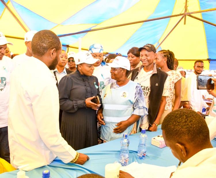 𝐂𝐒 𝐍𝐚𝐤𝐡𝐮𝐦𝐢𝐜𝐡𝐚 𝐋𝐞𝐚𝐝𝐬 𝐔𝐇𝐂 𝐒𝐩𝐨𝐭 𝐂𝐡𝐞𝐜𝐤 𝐚𝐭 𝐌𝐨𝐢 𝐂𝐨𝐮𝐧𝐭𝐲 𝐑𝐞𝐟𝐞𝐫𝐫𝐚𝐥 𝐇𝐨𝐬𝐩𝐢𝐭𝐚𝐥 