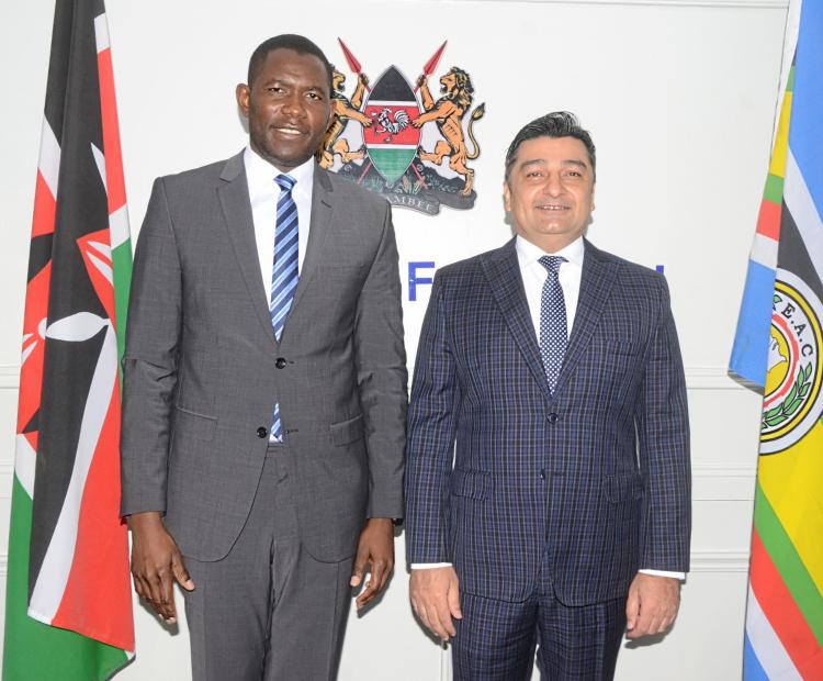 Ministry of Health and Aga Khan University Hospital Strengthen Dialogue on Strategic Health Collaboration