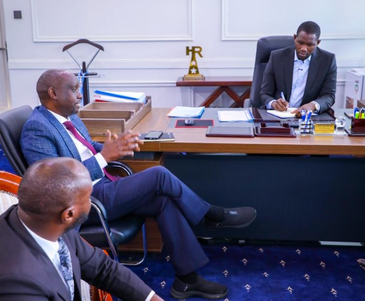 Government Explores Financing Fund for Local Health Manufacturers