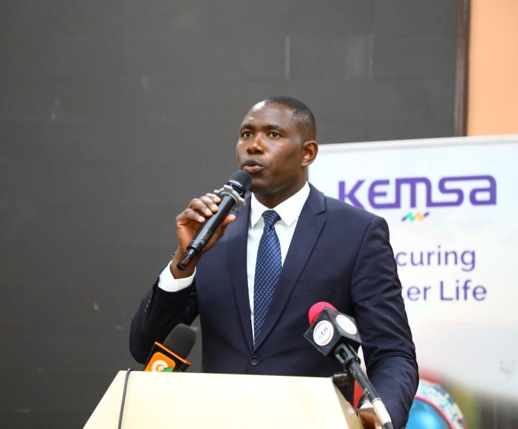 CLOSING THE GAP BETWEEN MEDICINES SUPPLIED AND MEDICINES PATIENTS RECEIVE